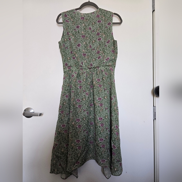 100% Silk Nordstrom Pink and Green Pleated Midi Sundress ideal for summer - Picture 5 of 11